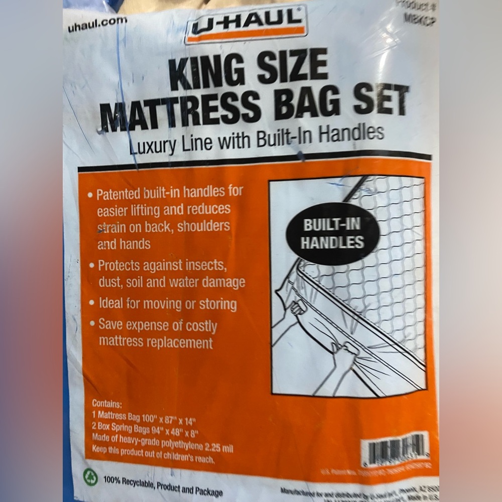U-Haul King Size Mattress Bag Set with Built-In Handles. New